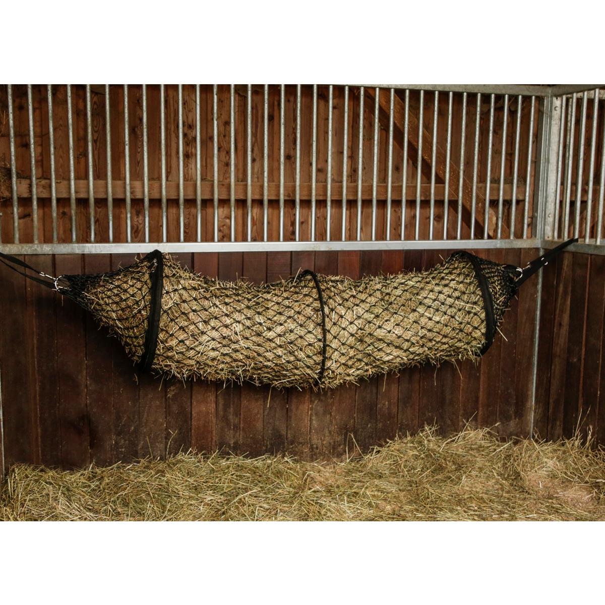 Hay Net in tunnel shape